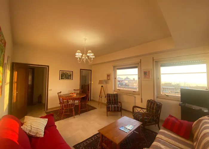 Sunset Terrace דירה